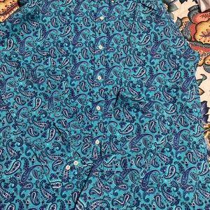 Crown & Ivy Men’s Blue Paisley Button-Up Shirt Size Large Classic Fit